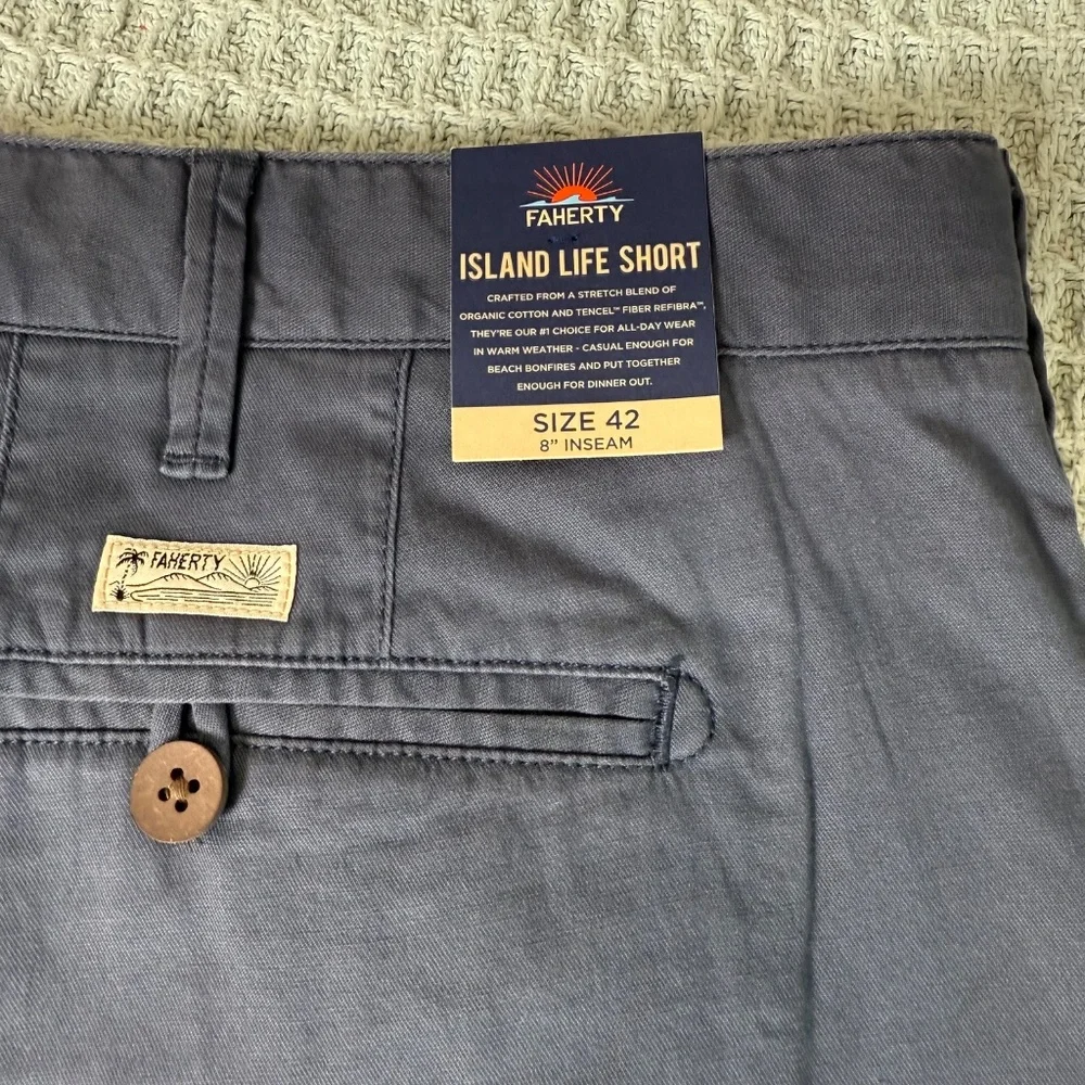 NEW Faherty Island Life Shorts Mens 42 Vintage Navy Blue Pants Chino 8